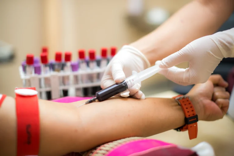 Top Reasons to Choose Phlebotomy Training for a Stable and Flexible Career